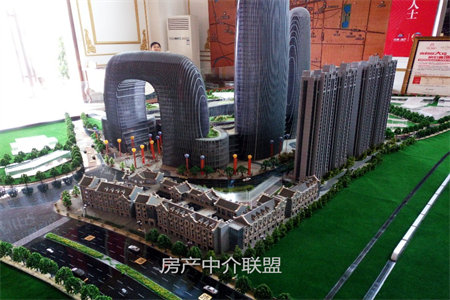 杭州花园3室2厅2卫95万130m2出售带车库分期低费用